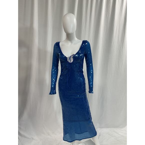 Bardot 'Verona' Blue Sequin Front Cut Out Sequin Long Sleeve Dress Size 4 - NWT - Picture 2 of 5